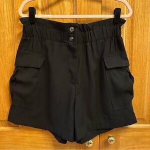NWOT H&M Paperbag Shorts
